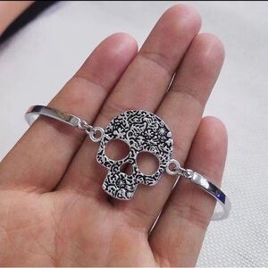 Flower Engraved Skull Bracelet